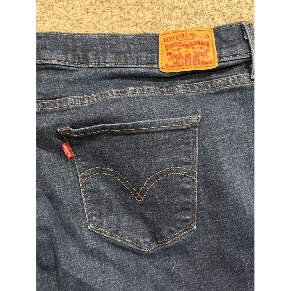 Levis Jeans Women 22W Blue Classic Bootcut Dark Wash Stretch Denim - Picture 8 of 9